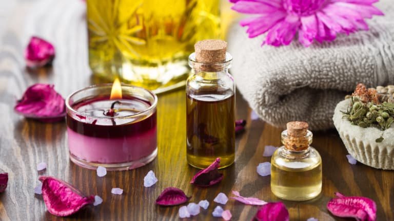 1561405393 25XLdX Aromatherapy Market | Healing yourself from your kitchen, Exiting Pantry Healers.