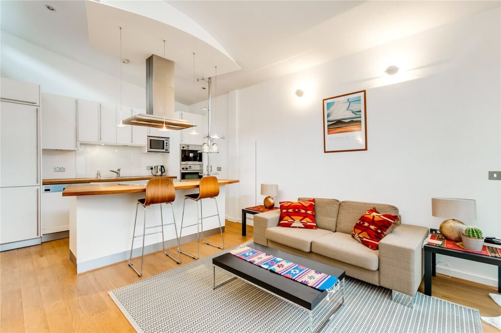 c9a4451b903487 1024x682 | Sunny, Modern room in East Village!